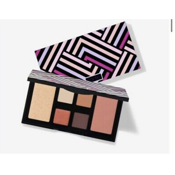 NIB! Tarte Everyday Neutrals Eye and Cheek Palette